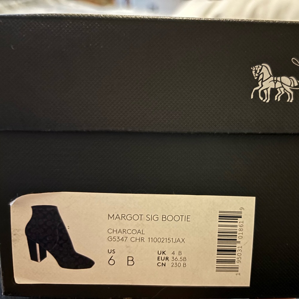 Coach boots